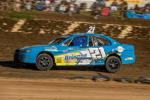 Street Stock 21 T21 - 12 - Latrobe - 15th Jan 2022-8