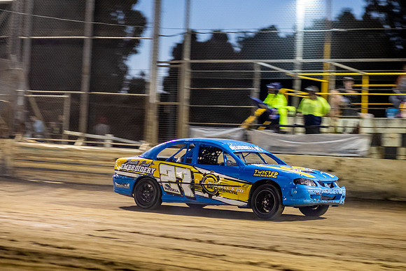 Street Stock 27 T27 - 12 - Latrobe - 15th Jan 2022-11