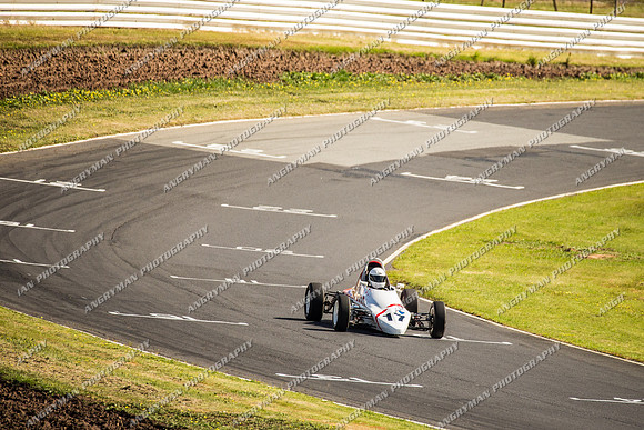 Formula Libre & Invited Racing - 17 Anthony McKenzie - Saturday - 1st october 2016-5