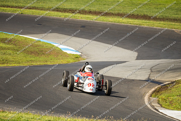 Formula Libre & Invited Racing - 92 Michelle Fish - Saturday - 1st october 2016-12