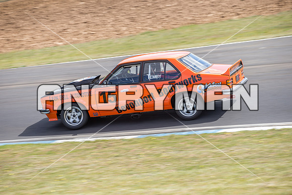 15 Chris Temby Holden Torana Muscle Car Cup Over 2 Litres - Saturday-8