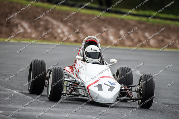 Formula Libre & Invited Racing - 17 Anthony McKenzie - Saturday - 1st october 2016
