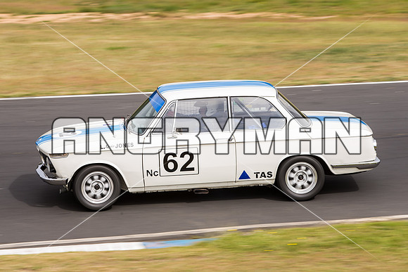 Historic Touring Car 62  Lance Jones BMW 2002ti - Super Series Rnd 6 - 16th Nov 2014