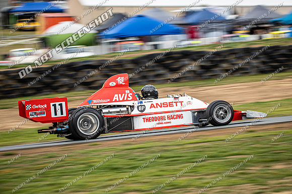 11 - Historic Sports & Racing Cars-23