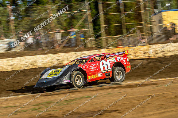 Super Sedan 61 T61 - Saturday-4