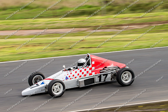 Formula Libre & Invited Racing - 17 Anthony McKenzie - Sunday - 2nd October 2016