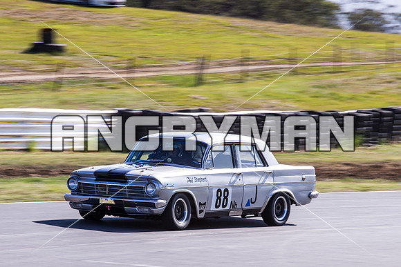 88 Phil Shepherd EH Holden Group N Under 3 Litre - Friday Practice-2