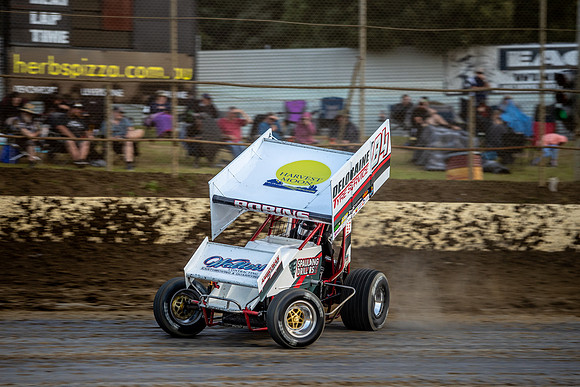 Sprintcar 84 T84 - 14 - Latrobe - 18th Feb 2023-7