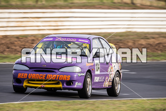 Hyundai 104 - Super Sprint - Baskerville 22nd May 2016-16