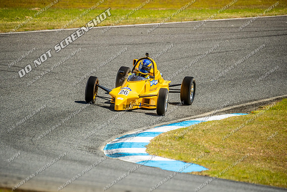 Classic Formula Libre - 26 - Baskerville Historics 2024-12
