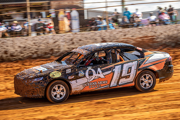 Street Stock 19 T19 - 8 - Carrick - 26th Dec 2021-11