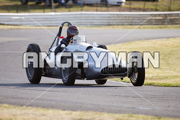 58 Graham Soden CFB Meercat Regularity Marque Sportscars & Invited Group 3 - Saturday-8
