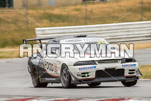 32 - LCCT - 30th November 2014 - Symmons Plains-3