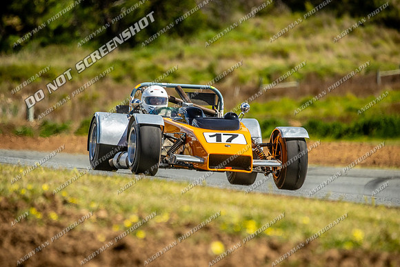 Classic Formula Libre - 17 - Baskerville Historics 2024-5
