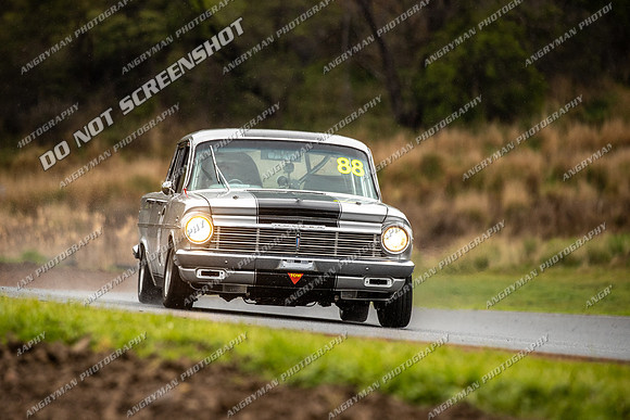 Group NB Under 3 Litre and NC Under 2 Litre - 88 - 02 - Friday-3