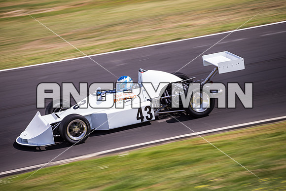 43 Noel Clark - Elfin 700 AF2 1976 - Formula Libre & Invited Racing - Saturday-3