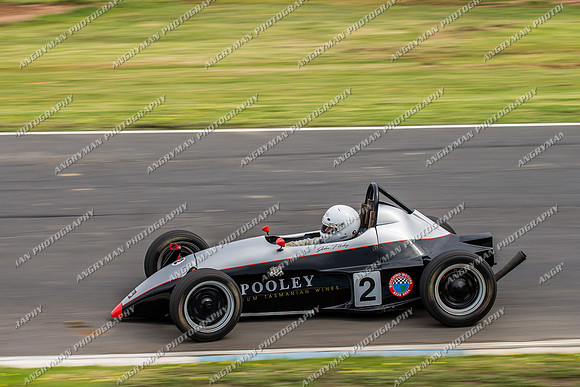 Formula Libre & Invited Racing - 2 John Pooley - Sunday - 2nd October 2016-2