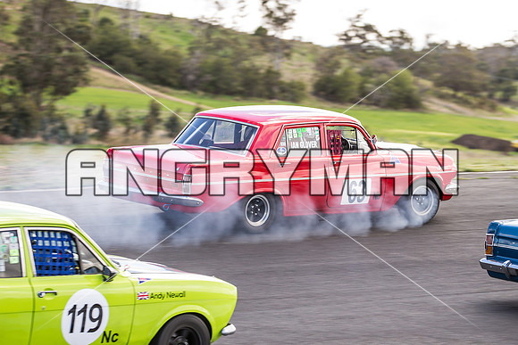 63 Ian Glover EH Holden Group N Under 3 Litre - Sunday-5