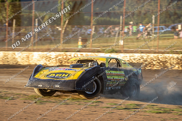 Super Sedan 21 N21 - Friday-11