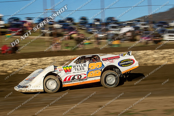 Super Sedan 22 T22 - Friday-7