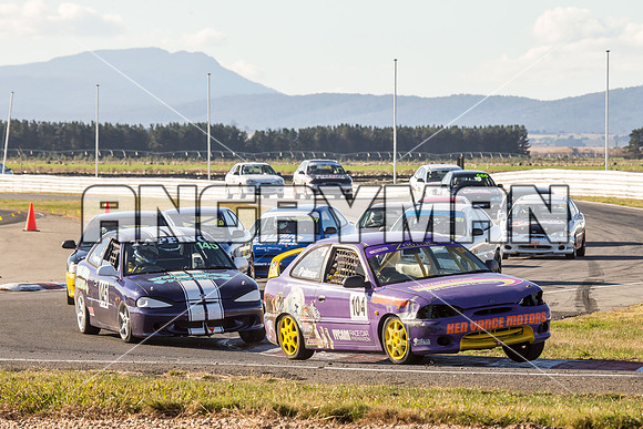 Hyundai 104 - Super Series Round 2 - 19th April 2015 - Symmons Plains-17