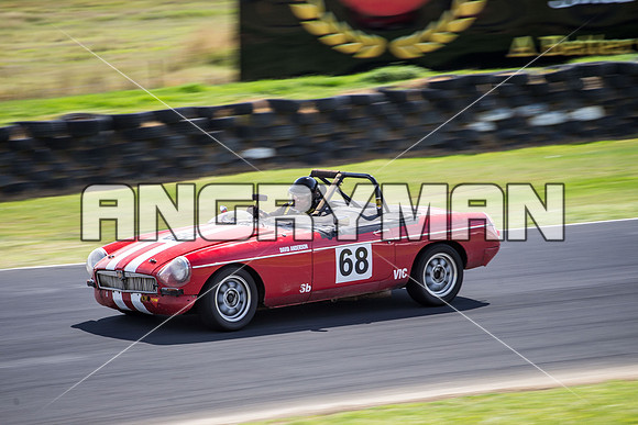 68 David Anderson - MGB Roadster - Group S & Invited - Saturday