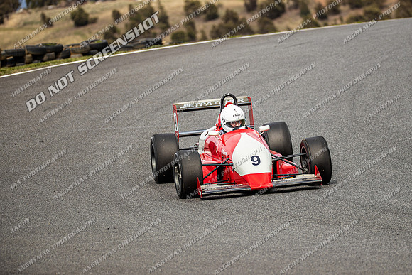 9 - Historic Sports & Racing Cars