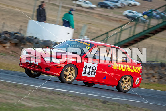 Hyundai 118 Scott Searson - 26th May 2013 - Baskerville-15