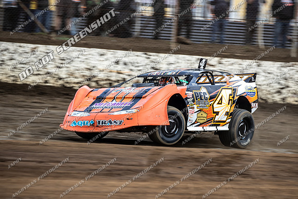 Super Sedan 4 W4 - 15 - Hobart - 26th Jan 2020-9