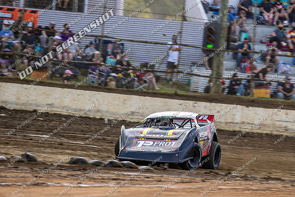 Super Sedan 10 Q10 - Saturday-3