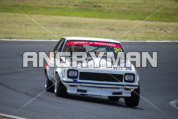 20 Andrew Webster - Torana SLR 5000 - Muscle Car Cup Over Two Litre - Classic - Saturday-8