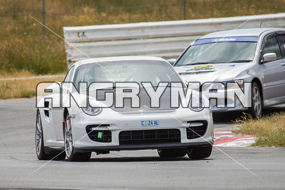 24 - LCCT - 30th November 2014 - Symmons Plains