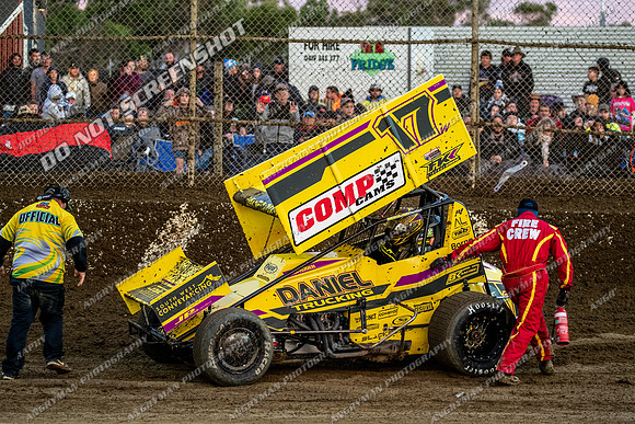 Sprintcar 17 W17 - 16 - Latrobe - 1st Feb 2020-5