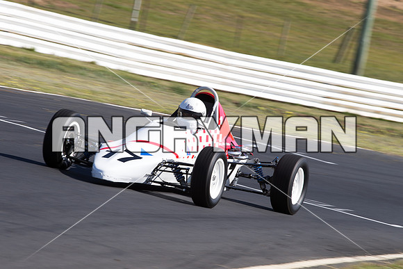17 Anthony McKenzie Wren Formula Ford Formula Libre & Invited Racing - Friday Practice