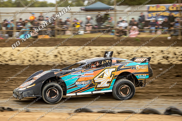 Super Sedan 4 W4 - 12 - Latrobe - 27th & 28th Jan 2023-29