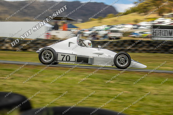 Classic Formula Libre - 70 - Baskerville Historics 2024-9