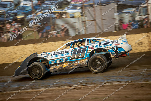 Super Sedan 18 Q18 - Saturday-5
