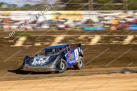 Super Sedan 0 V0 - 12 - Latrobe - 15th Jan 2022-4