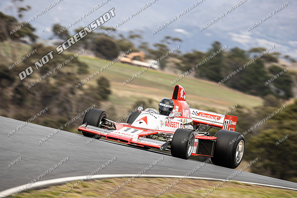 11 - Historic Sports & Racing Cars
