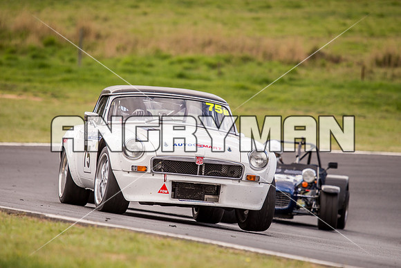 75 Lincoln Spurr MGB GT Group S & Invited - Sunday-6