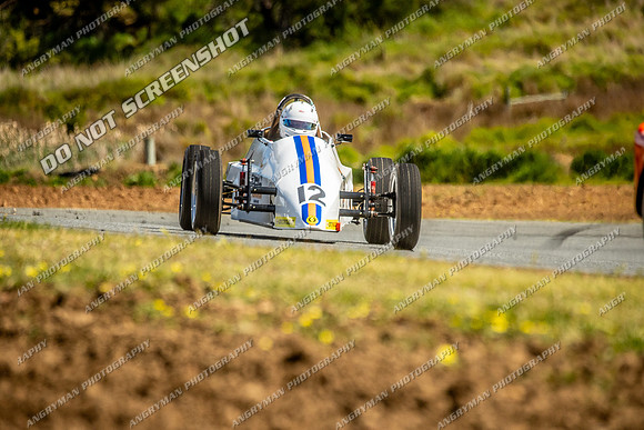 Classic Formula Libre - 12 - Baskerville Historics 2024