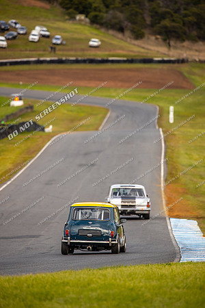 Group NB Under 3 Litre and NC Under 2 Litre - 91 - 04 - Sunday-3