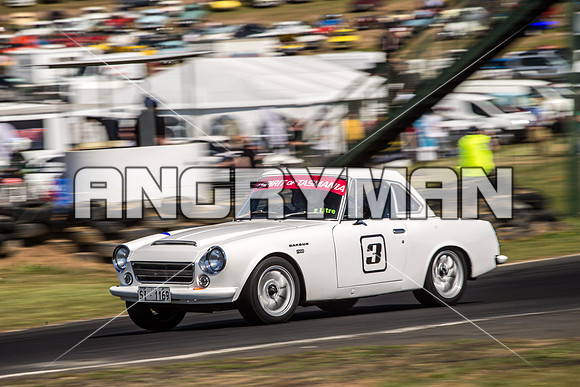 3 Geoff Duggan Datsun 2000 Sports - Muscle Car Cup Under Two Litre - Sunday-7