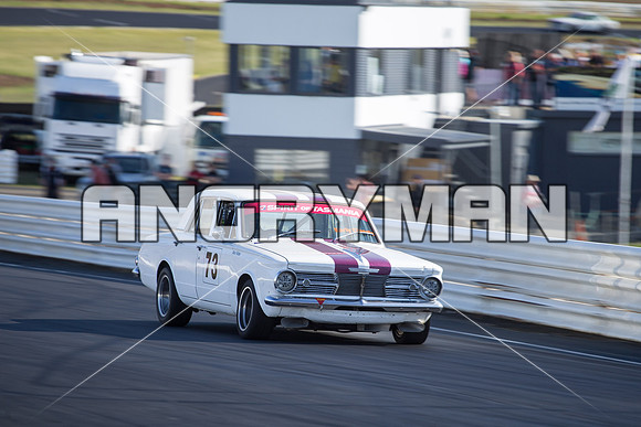 73 nick Ridler - Valiant AP6 - Muscle Car Cup Over Two Litre - Classic - Sunday-3