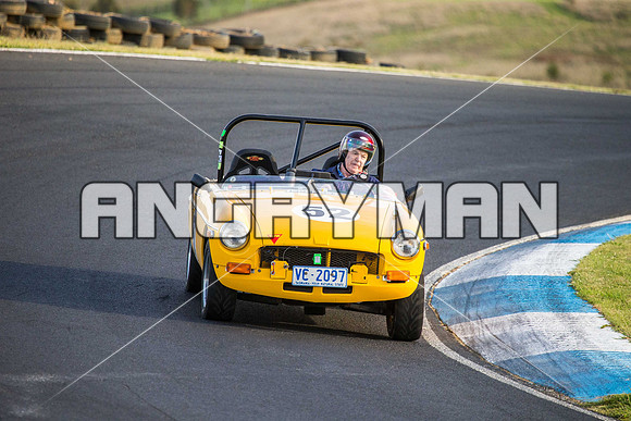 52 John King - MG B - Regularity Marque Sports Cars & Invited - Saturday-9