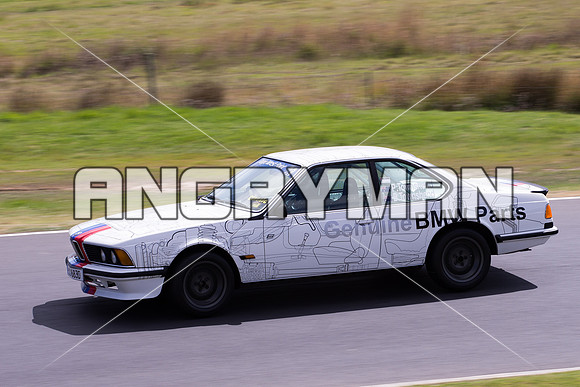 24 Becher Townsend BMW 635 CSZI Muscle Car Cup Over 2 Litres - Friday Practice