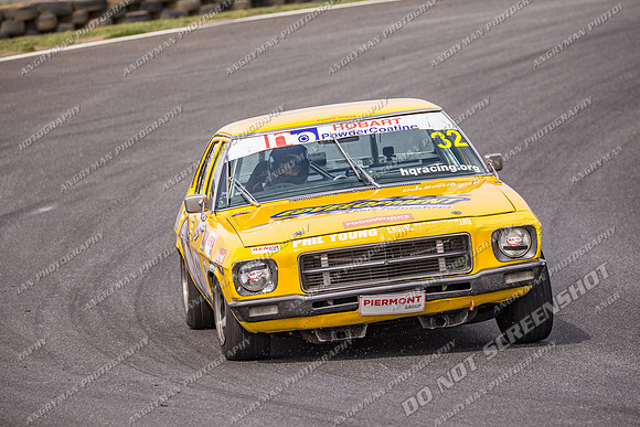 32 - Baskerville Historics 2018-9