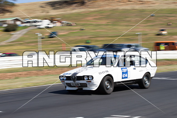 614 Geoff Storr Alfa Romeo Alfetta GTV Regularity Marque Sportscars & Invited Group 3 - Friday Practice-2
