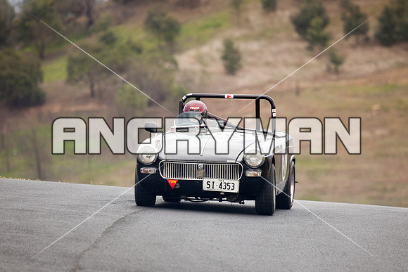 37 Wayne Lamont MG Midget Regularity Marque Sportscars & Invited Group 3 - Saturday
