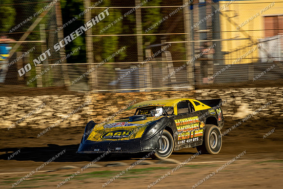 Super Sedan 21 N21 - Friday-3